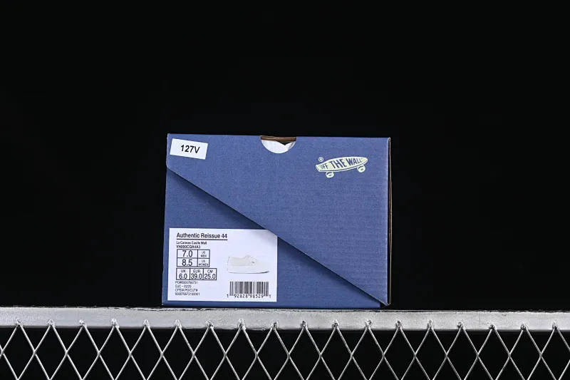 All categories Vans Vans series Vans Low Vans low-top Vans Authentic Reissue 44 Vans official high-end branch low-top casual sneakers VN000CQA4A3